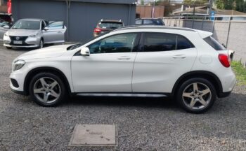 MERCEDEZ BENZ GLA 220 DIESEL 2015